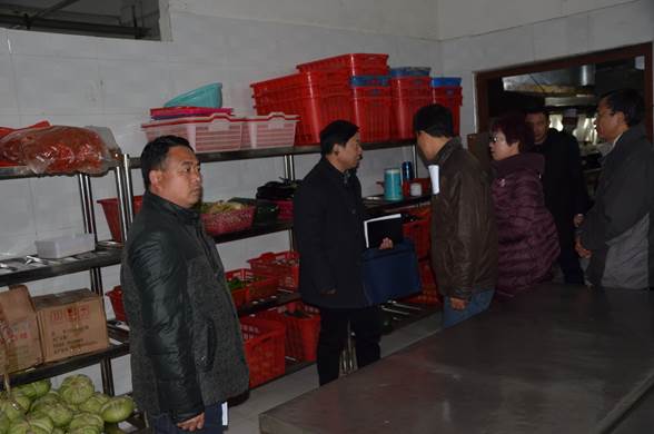 2017.2.23市教育局汪金月副局长一行专项督导检查校园安全工作 023