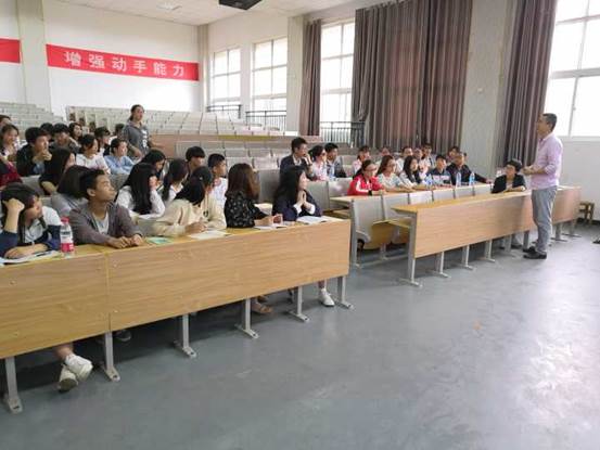 湖科学生来我校交流学习IMG_3949