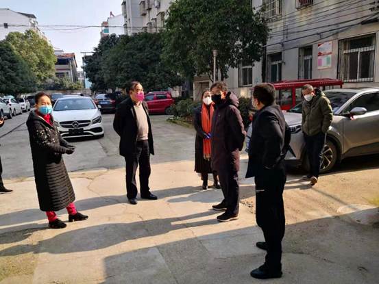 说明: 24c3522c4a8297acb650bef092b7b7d