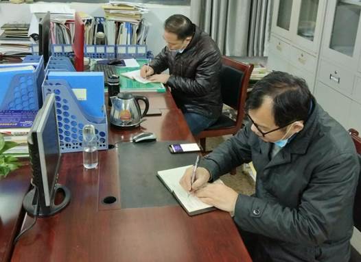 说明: 3DE827D5F812CFC44B271BB1BAE5D436