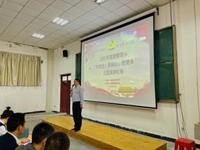 说明: 6c7a51751b494e382a4bf4e4092daf4