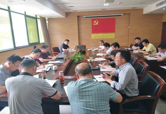 说明: 1