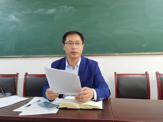 说明: 贾.jpg