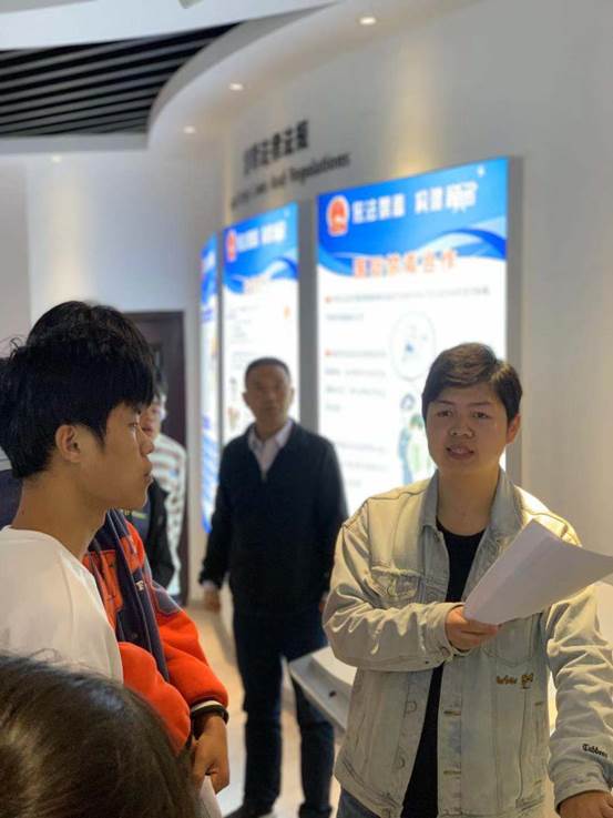 说明: 552e77e653cc5558f8fffcd7f0db507