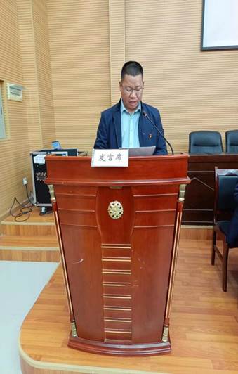 说明: 2d4d0033db890e00d0e00a317d51c22