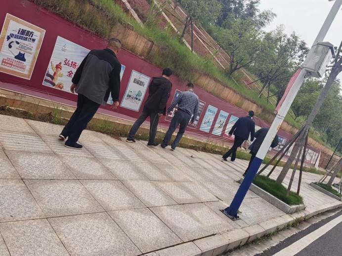 说明: C:\Users\Administrator\AppData\Local\Temp\WeChat Files\371def968c2ff98130ab15b40867d69.jpg