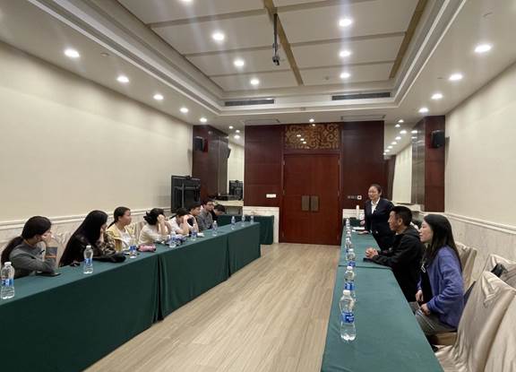 说明: e58e450f89a7b144454e0352df0bfe0