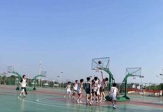 说明: 00f981e39b952a31ec37f5b77c834de