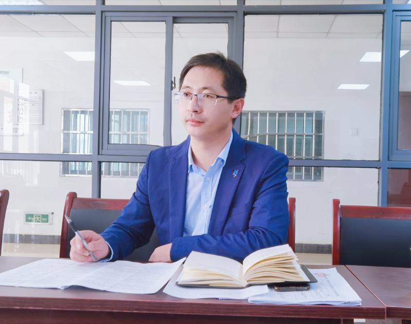 咸宁职业教育（集团）学校名师风采丨贾相志：匠心筑梦 技育英才