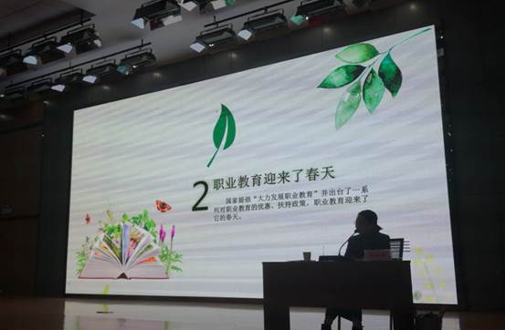 说明: DE4779C32908893E232C26BCAD1F41A8