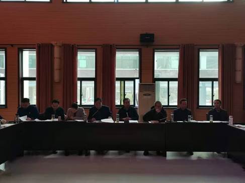 说明: C:\Users\Administrator\Desktop\找差距2.jpg