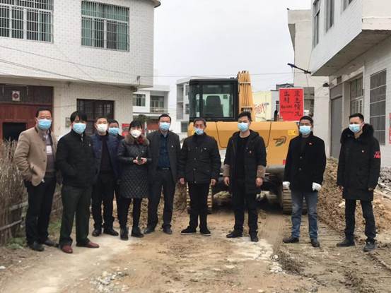 说明: e3c401859055cc26b67f00a9de33271