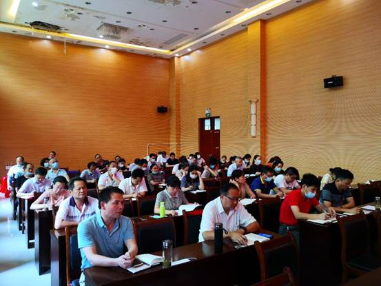 说明: e23f6013d763655eb815538563bcd28