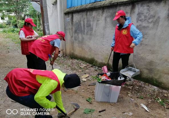 说明: b9bc0bdef662792420a3456c1a271f3