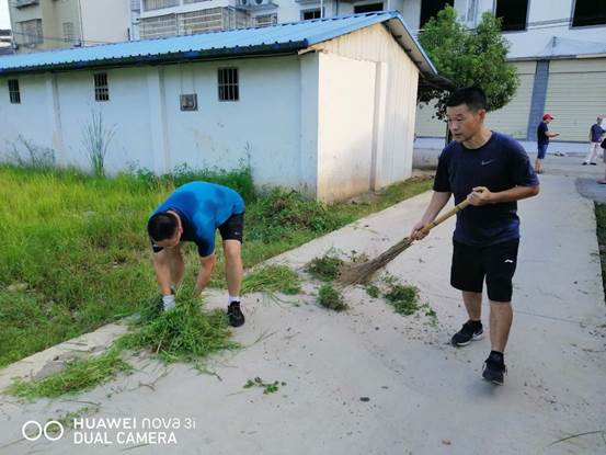 说明: 01b9e65ed4a43fa49adea318d5592d7