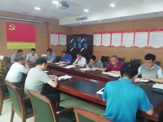 说明: 80437175E2DBA8E6522B5C70B8BEDA82