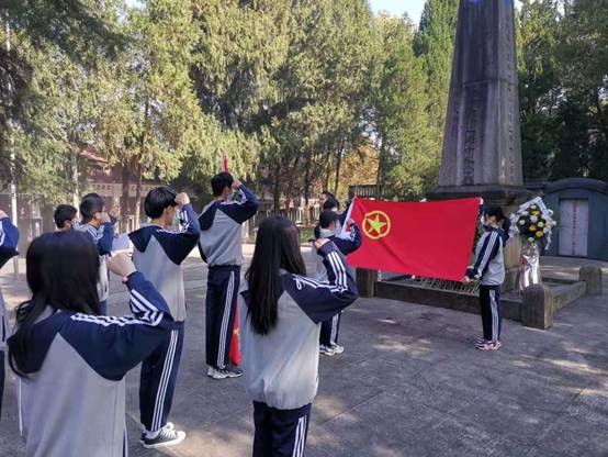说明: C:\Users\Administrator\Desktop\清明祭扫活动\活动照片\微信图片_20210325133757.jpg