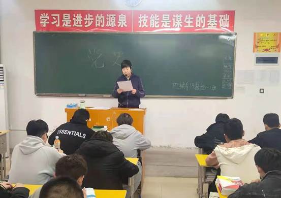 说明: C:\Users\ADMINI~1\AppData\Local\Temp\WeChat Files\3a1fbc08d44b17cc6567d1740e193b7.jpg