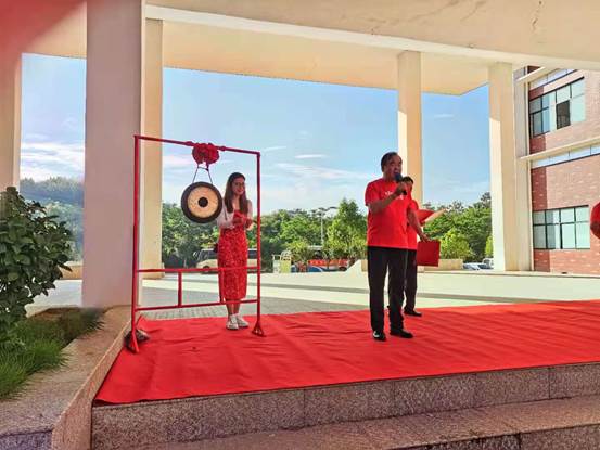 e3543a7f0a713b71bc48cc986ef1a68