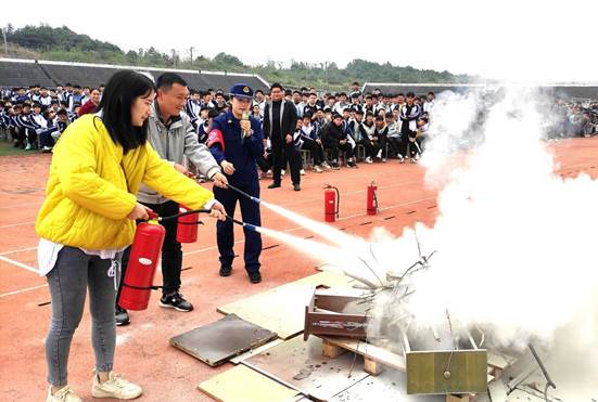 说明: QGT6TZWFWC`277_QQD[5NAS