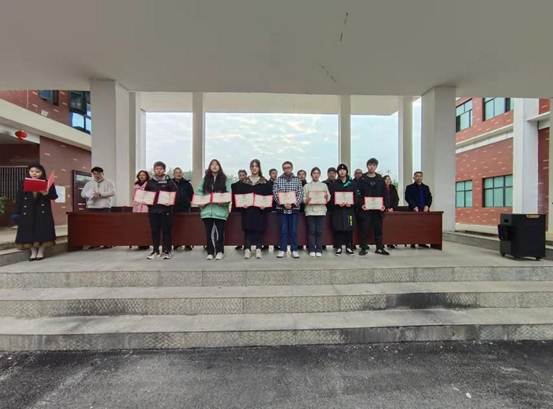 说明: c2779f132d273f5e5cf18194d1f0036