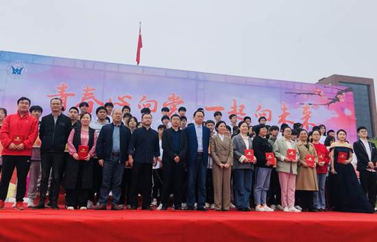 说明: bd6ae9ef994999654287e1dc2e997c4