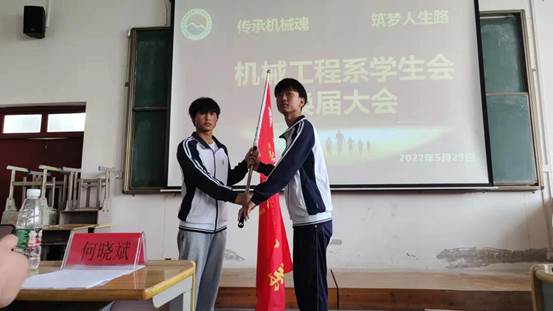 说明: aeb55bd93f1db1b1af1b33510e89ab7