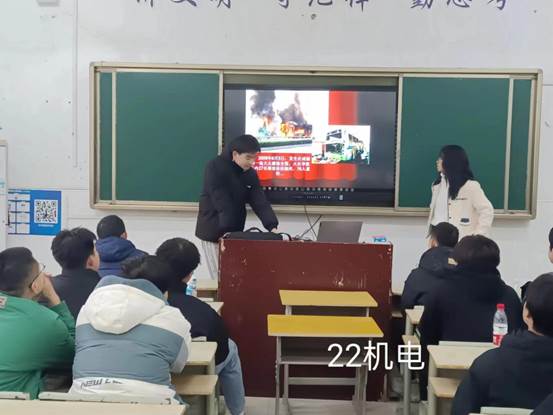 说明: 22机电