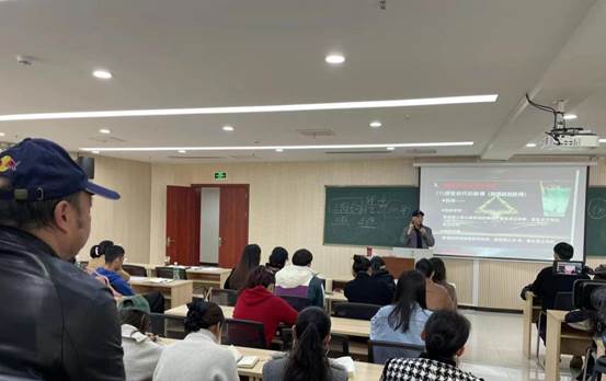 说明: ea495554780729f49f5f098a6e26276