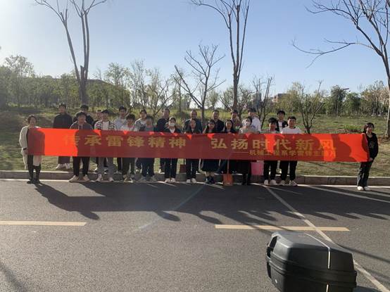 说明: 88f95d82514544f41d7ff7f85893b66