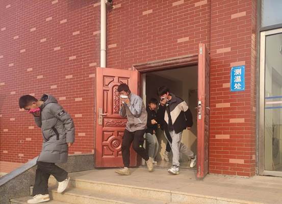 说明: T~XTIKYVG6C$G}1K91HU~5I