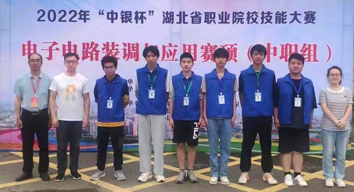 说明: D:\360MoveData\Users\Administrator\Desktop\c7aa1b8cba769a6bb729b4b4a95b7fe.jpg