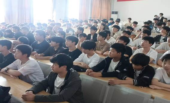 f04b3bf9a656566318c1766acb6d5ea