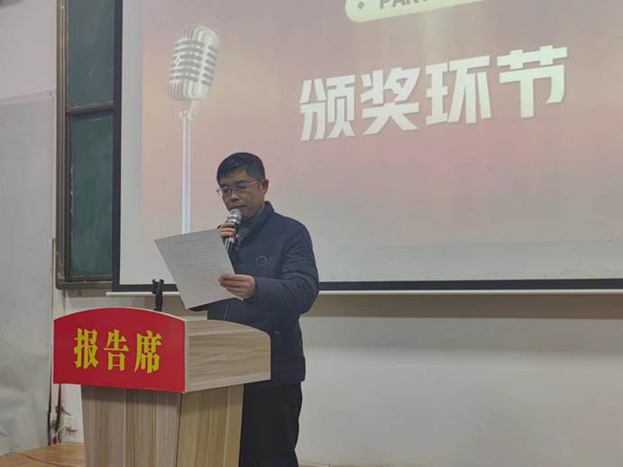 说明: c61776df65c34ce8d97a46c2db33a5e