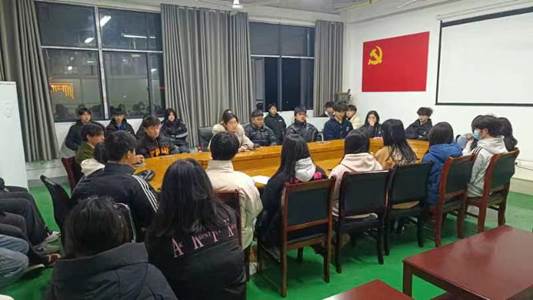 7c5ce66df4ba8c6a3d1ab76fb640512