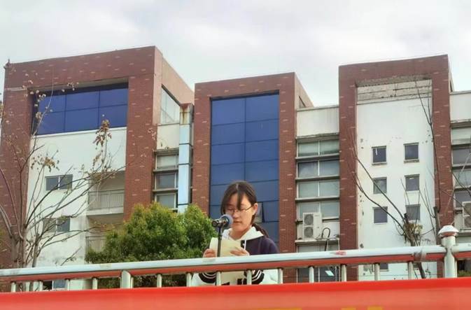 说明: a3b6bf79199f2f8397ae10f2462a485