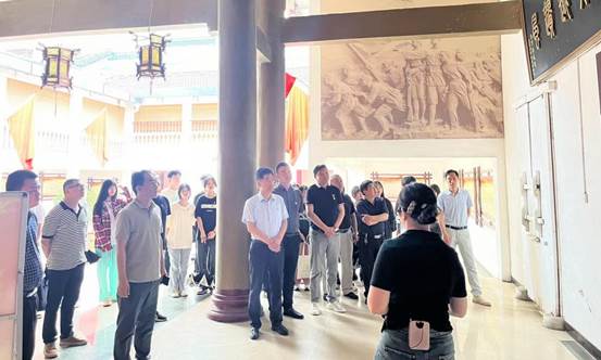 说明: 886b578e11ad97d84b9a8a79306d9c1