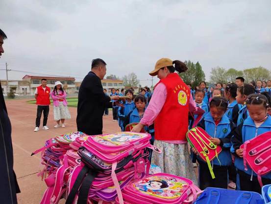 0c9b11a5d7f12991440e133684ed22a